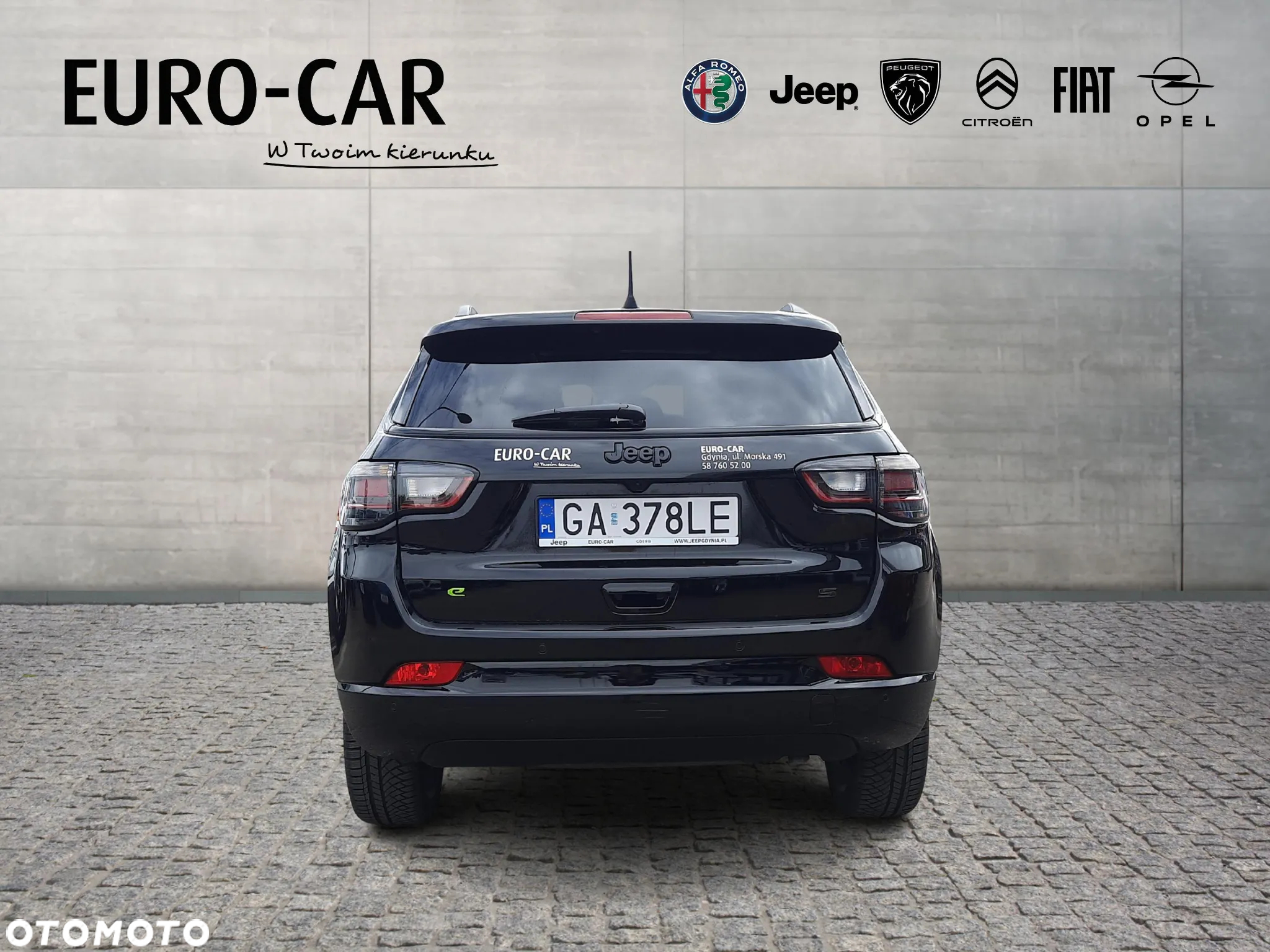 Jeep Compass - 4