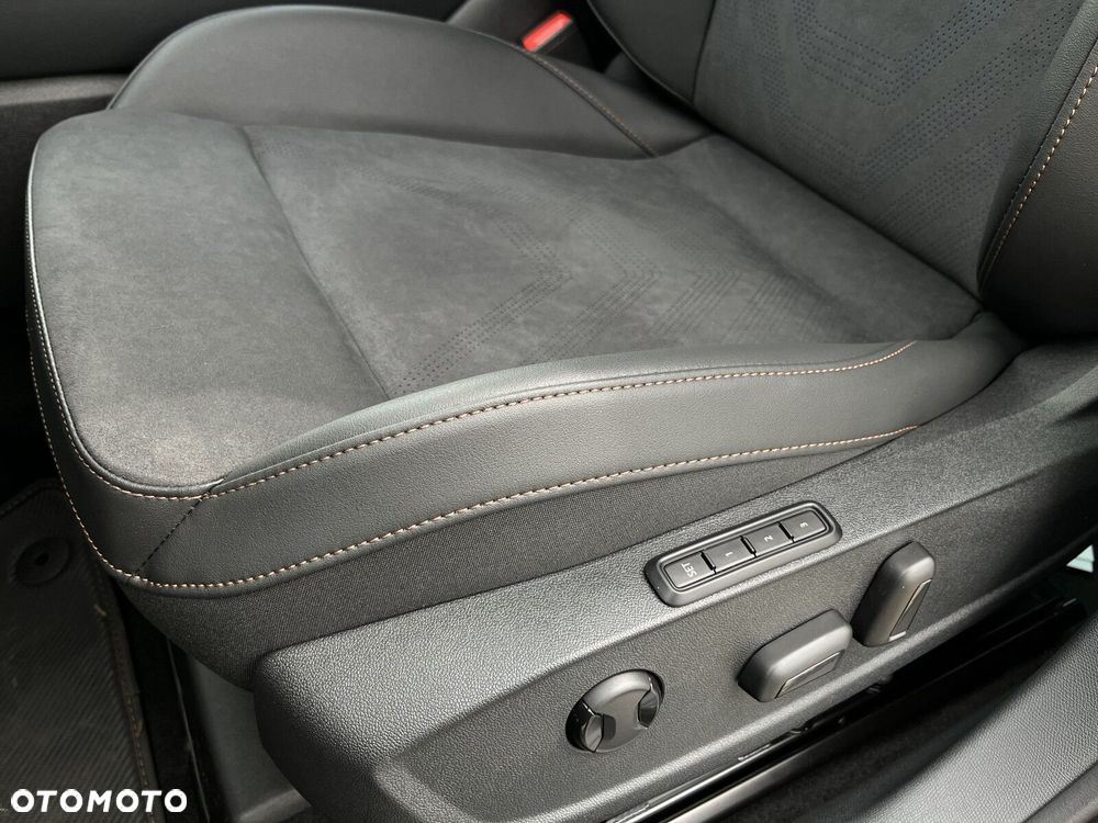 Cupra Leon 1.5 eTSI DSG - 23
