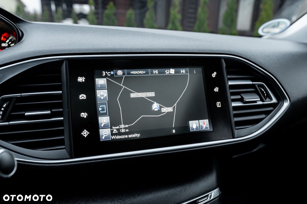 Peugeot 308 BlueHDi 150 Automatik Stop & Start Allure - 37