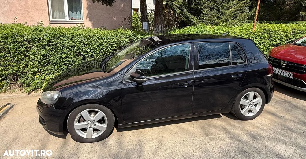 Volkswagen Golf 2.0 TDI DPF Highline - 2