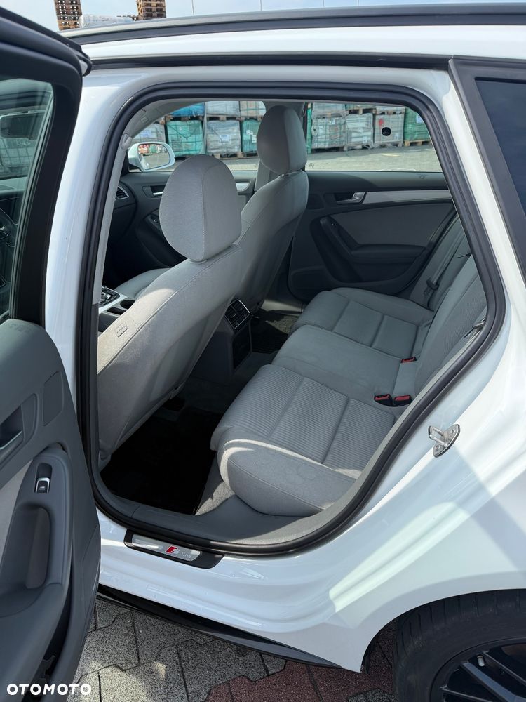 Audi A4 Avant 2.0 TDI Multitronic - 17