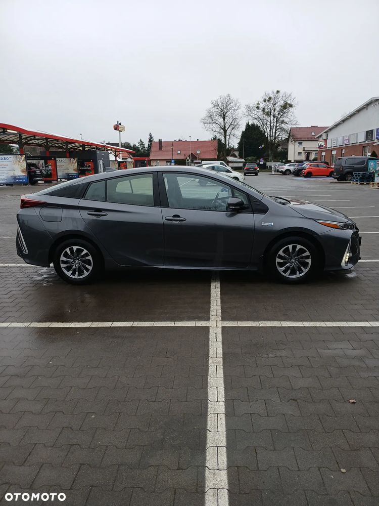 Toyota Prius 1.8 Hybrid Prestige - 3