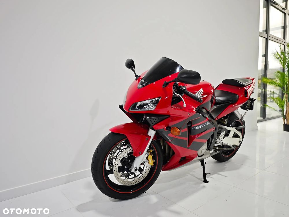 Honda CBR - 3