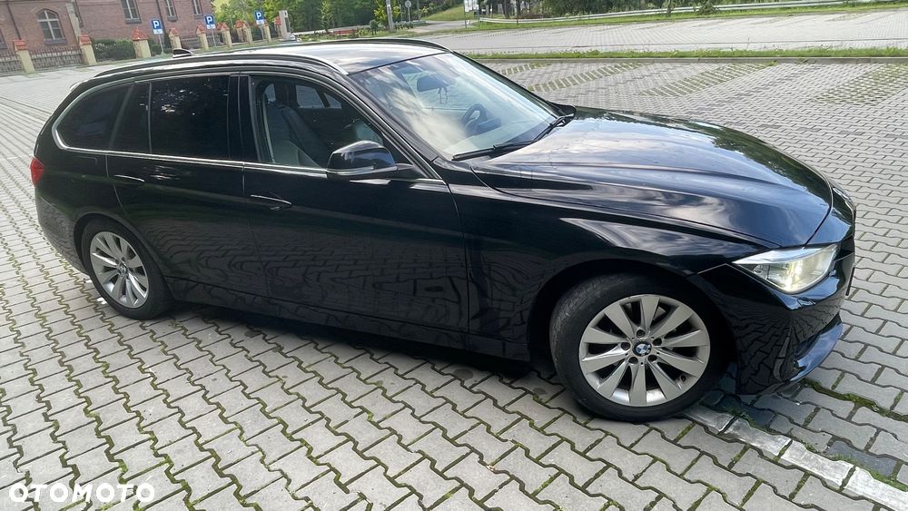 BMW Seria 3 316d - 26