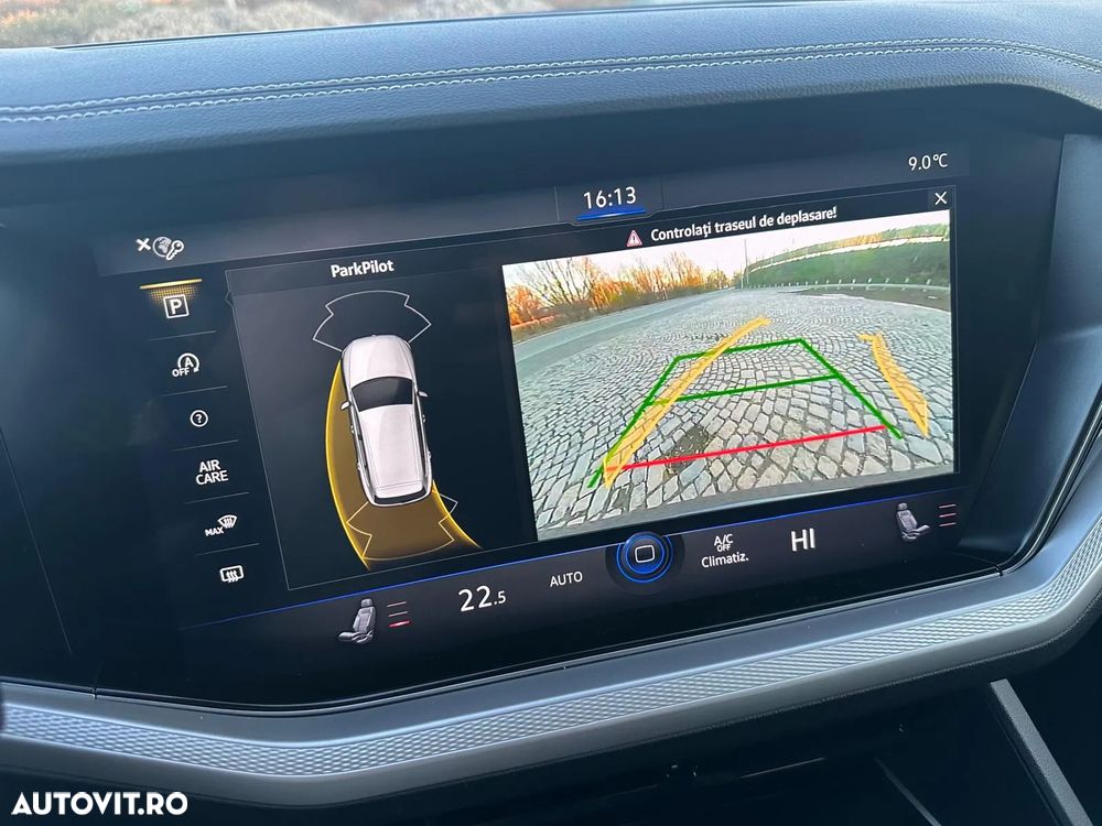 Volkswagen Touareg V6 TDI 4MOTION Style - 24