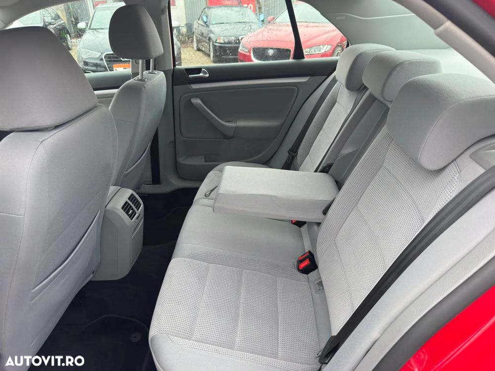 Volkswagen Jetta 1.4 TSI DSG Comfortline - 6