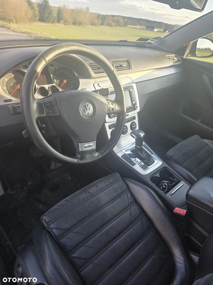 Volkswagen Passat 2.0 TDI Highline DSG - 6