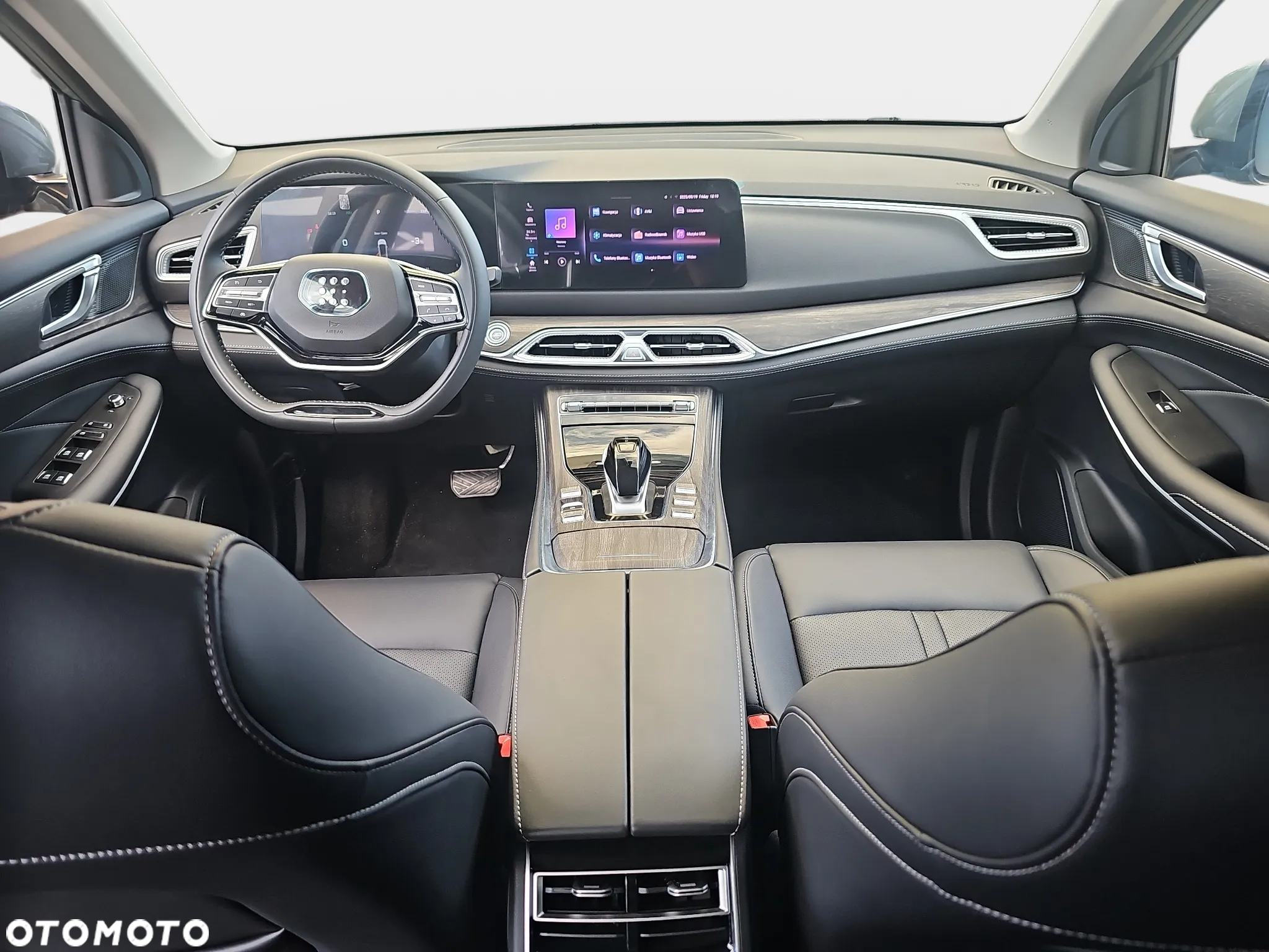 DFSK e5 1.5 PHEV Prestige E-CVT - 14