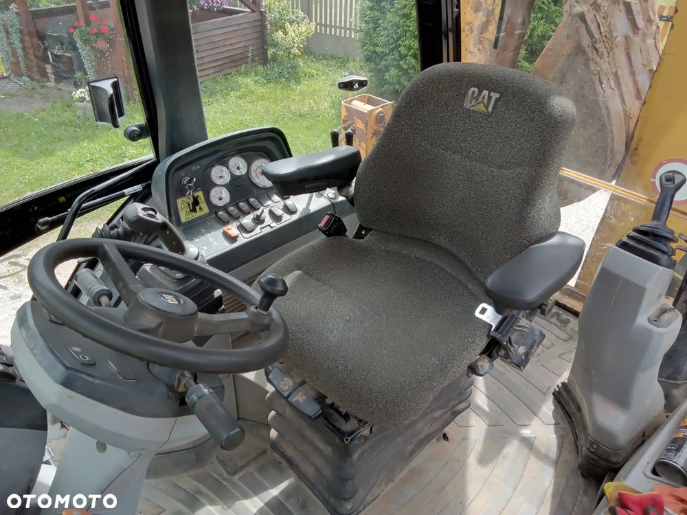 Caterpillar 432E - 9