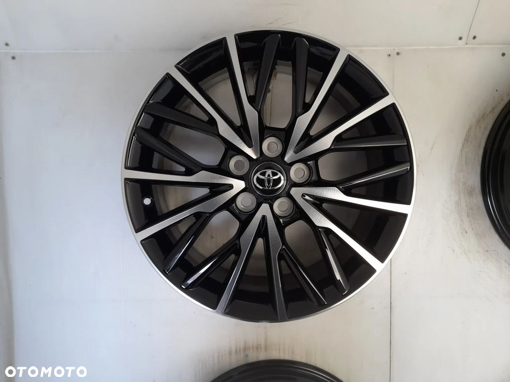 Felgi aluminiowe TOYOTA OE PW457-10004 7.0" x 18" 5x114,3 ET50 - 2