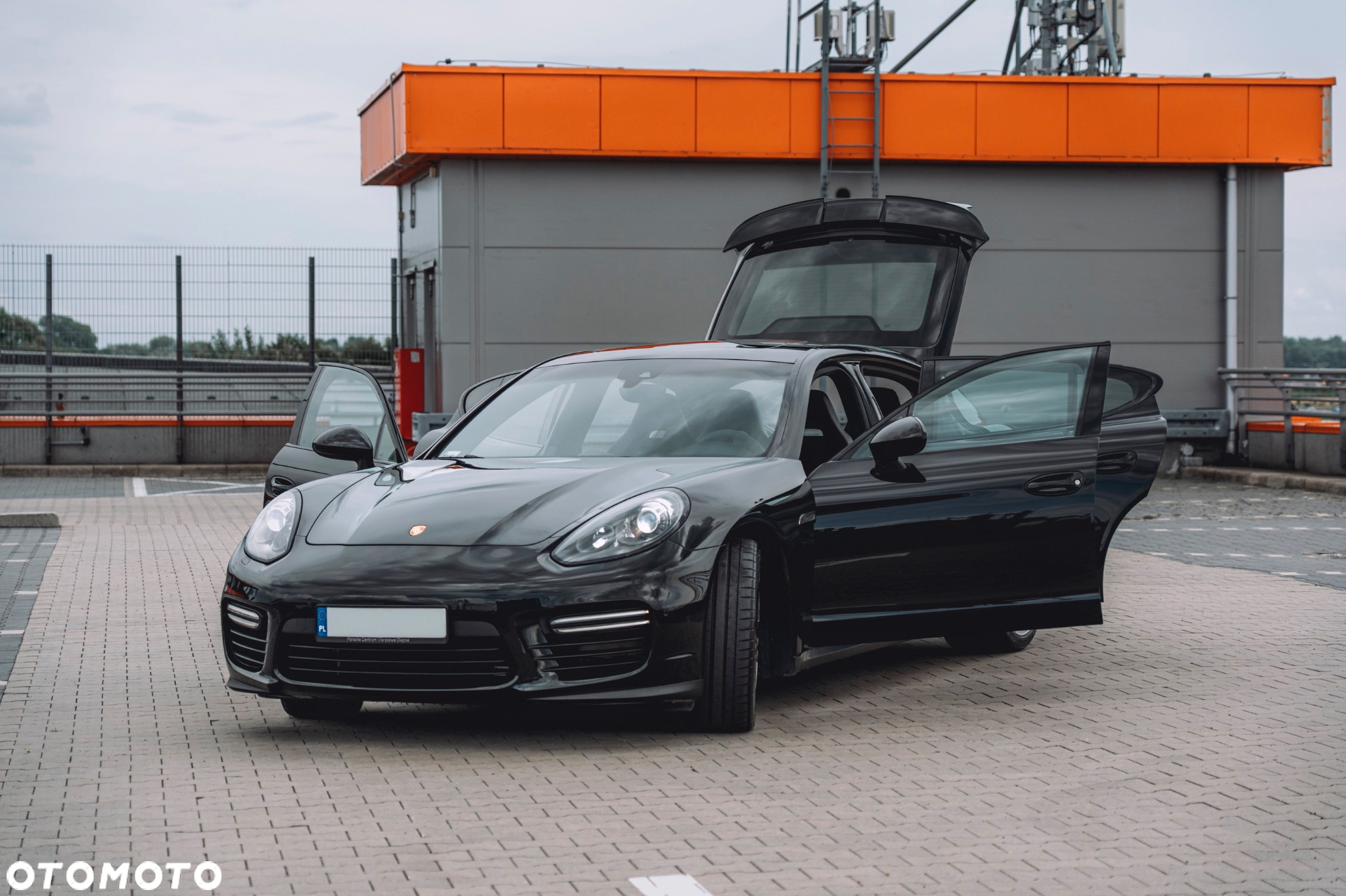 Porsche Panamera GTS - 16