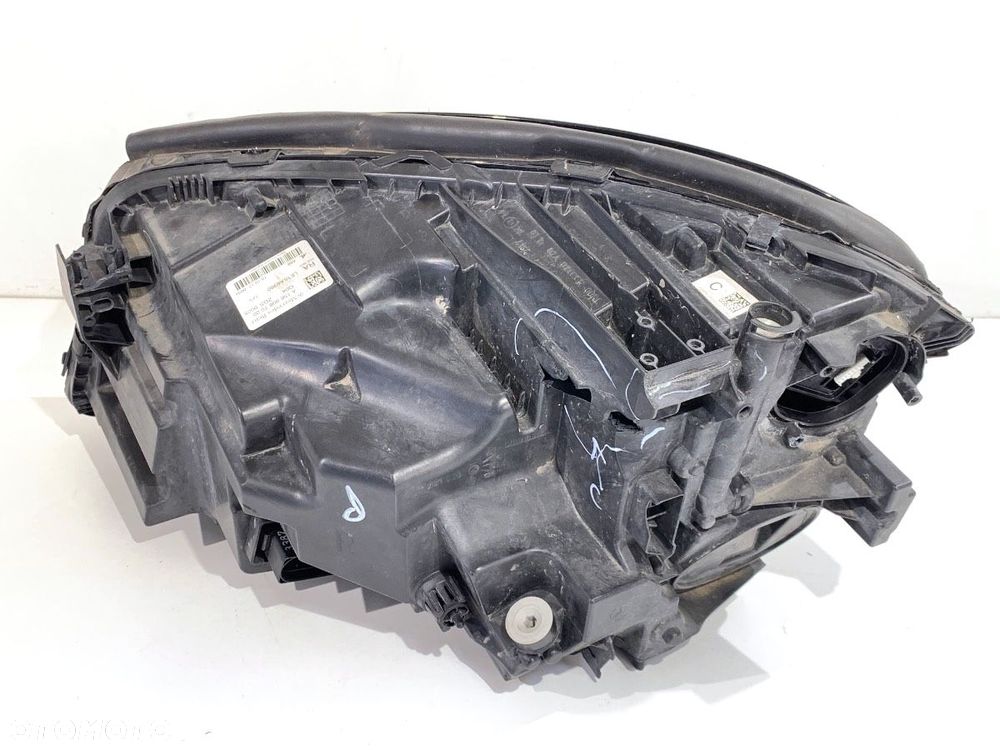 REFLEKTOR PRAWY PRZÓD FULL LED  MERCEDES-BENZ KLASA GLA (X156) 2013 - 2022 GLA 200 CDI 4-matic - 2