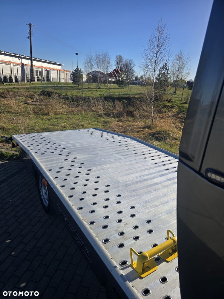 Mercedes-Benz Sprinter 907 - 4