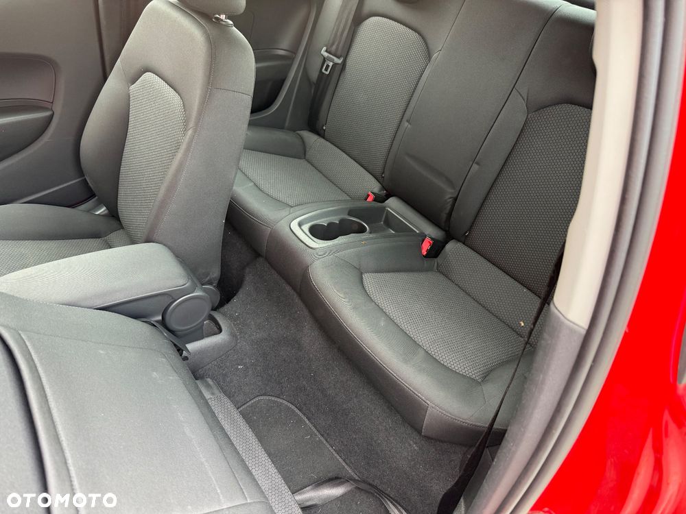 Audi A1 3-drzwiowe 1.4 TDI (ultra) - 14