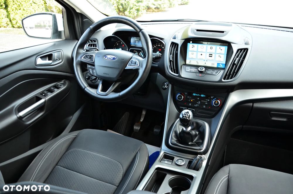 Ford Kuga 2.0 TDCi AWD Titanium - 5