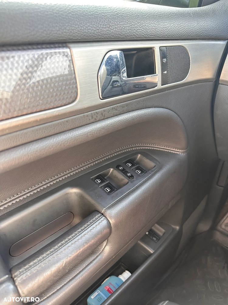 Volkswagen Touareg ver-3-0-v6-tdi-aut- - 9