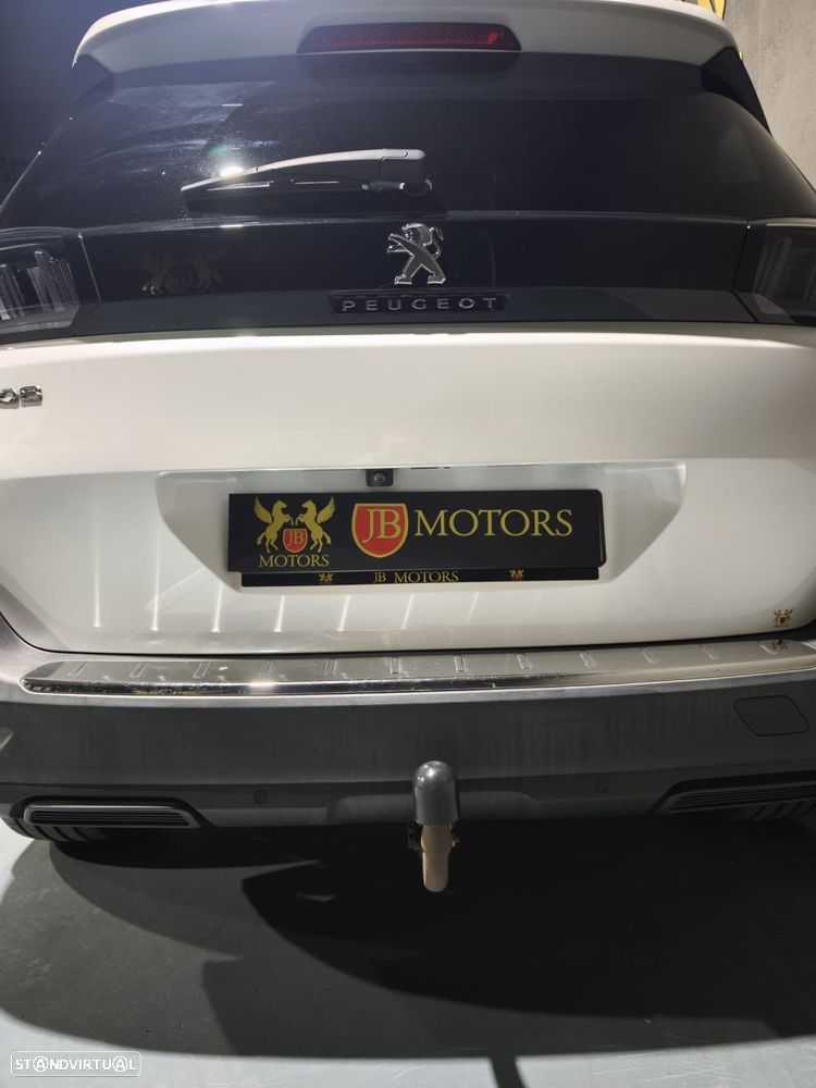 Peugeot 5008 1.5 BlueHDi Allure Pack EAT8 - 5