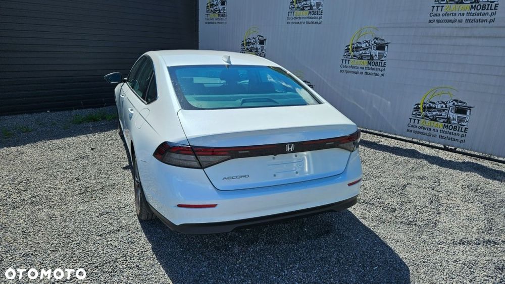 Honda Accord - 16