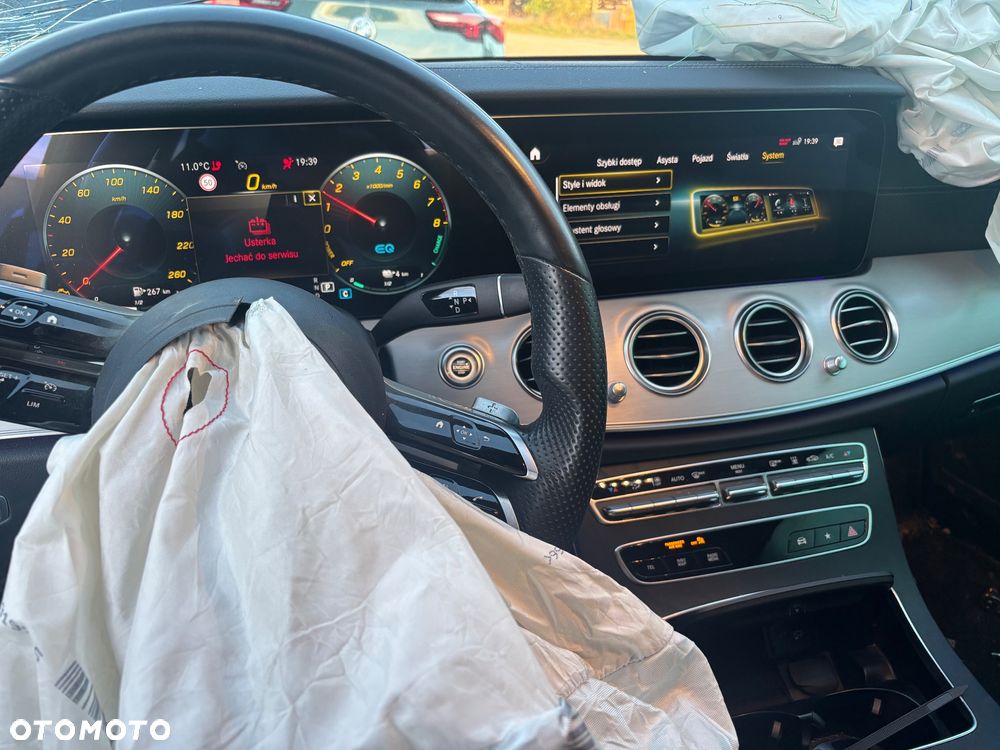 Mercedes-Benz Klasa E 300 AMG - 2