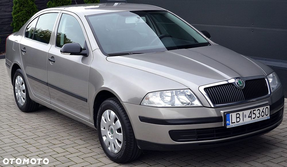 Skoda Octavia - 1