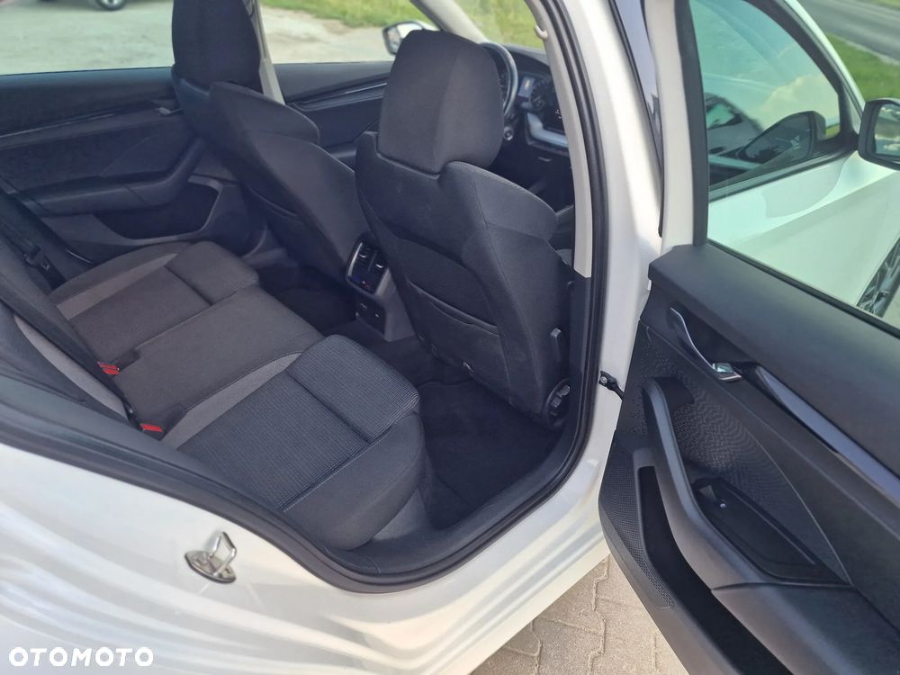 Skoda Octavia 2.0 TDI DSG 4x4 Ambition - 22