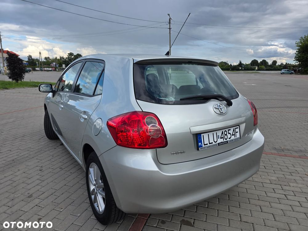 Toyota Auris 1.6 Life - 8