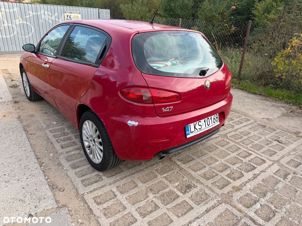 Alfa Romeo 147 - 4