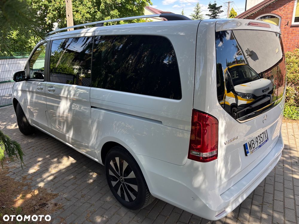 Mercedes-Benz Vito Tourer L3 Select 4x4 9G-Tronic 447.705 - 11