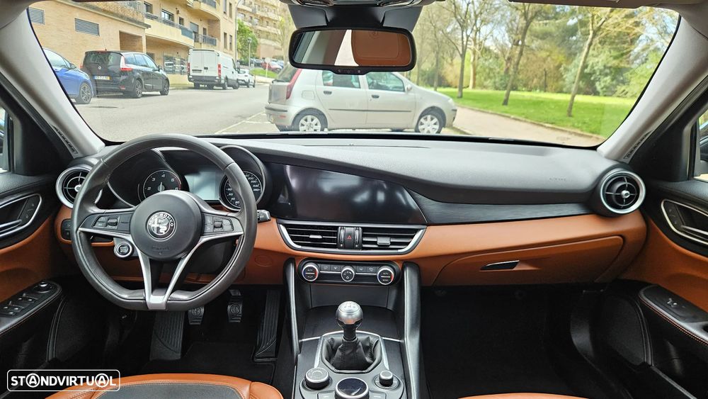 Alfa Romeo Giulia 2.2 D Super - 17