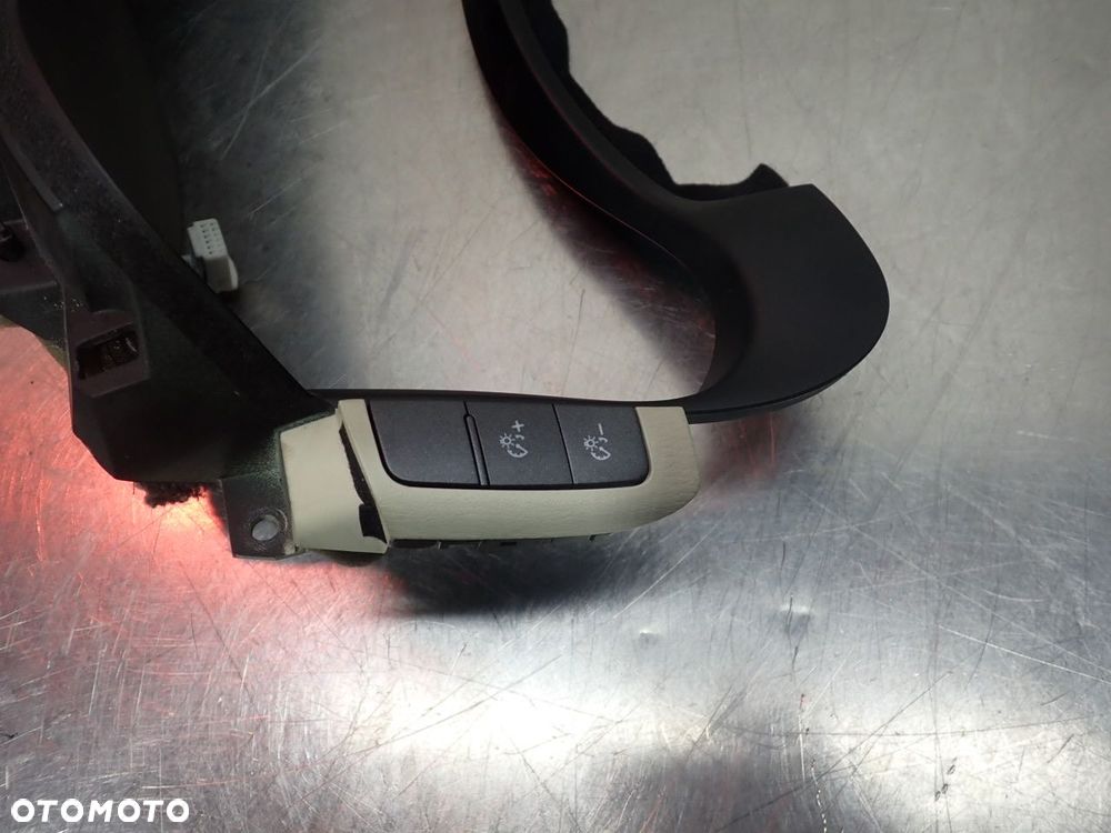 OSŁONA LICZNIKA INFINITI M37X 68240 1MA0A - 4