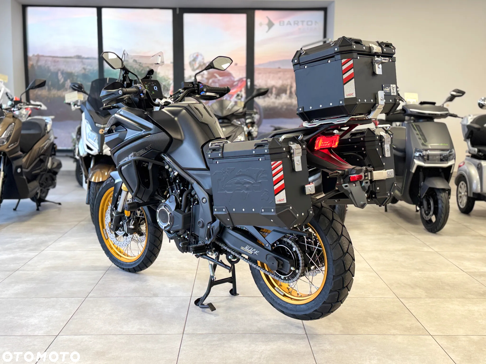VOGE 525DSX - 4