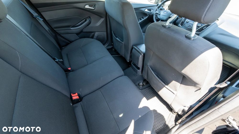Ford Focus 1.6 Gold X - 21