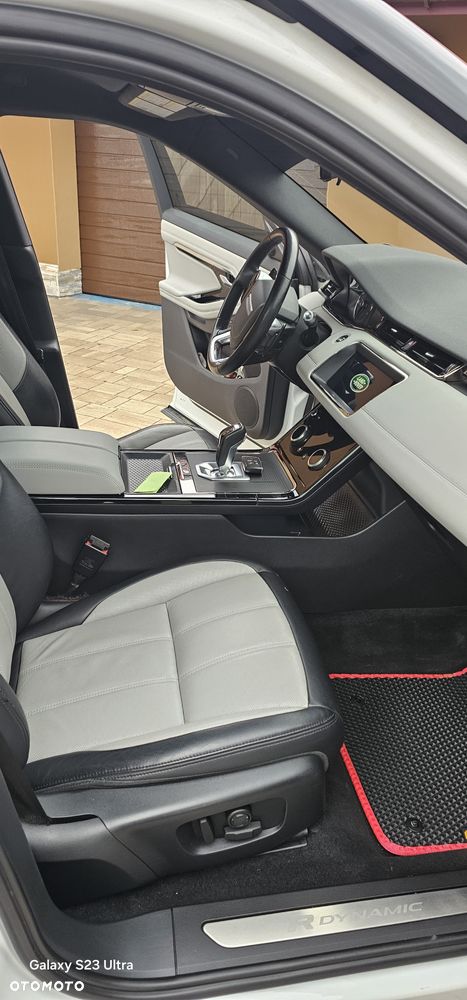 Land Rover Range Rover Evoque P300 R-Dynamic S - 19
