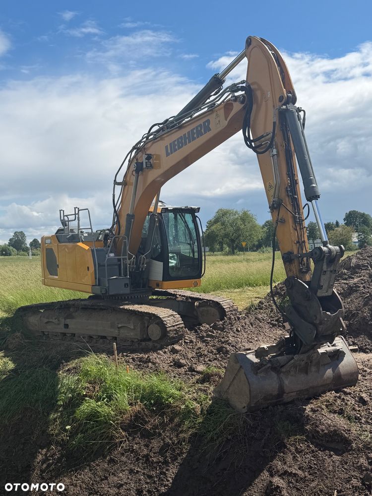 Liebherr 922LC - 3