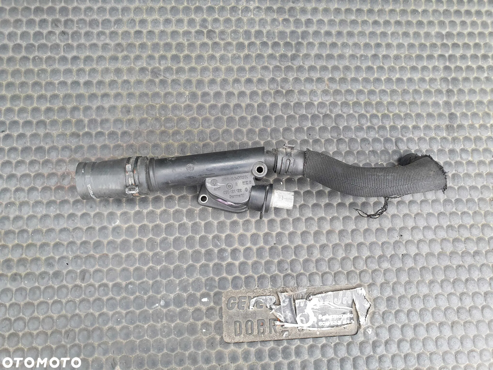 Króciec 038121132G 03G121101 Wody Płynu Przewod Rurka Waz Rozdzielacz Czujnik Temperatury 2.0 TDI AUDI A4 B7 A6 C6 - 6