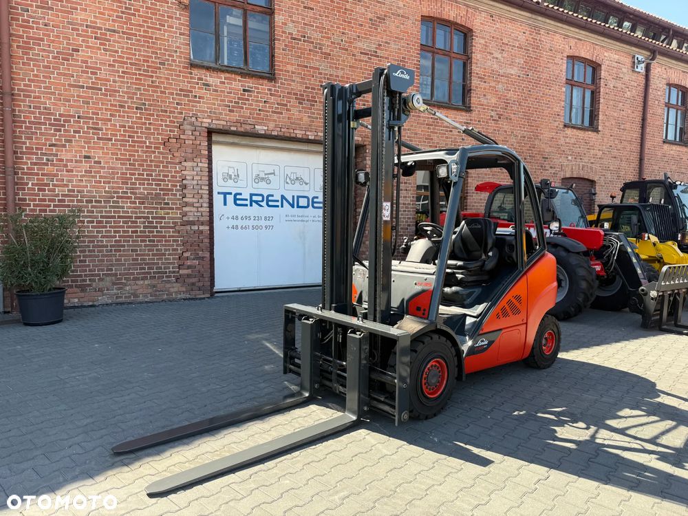 Linde H35T-02 - 1
