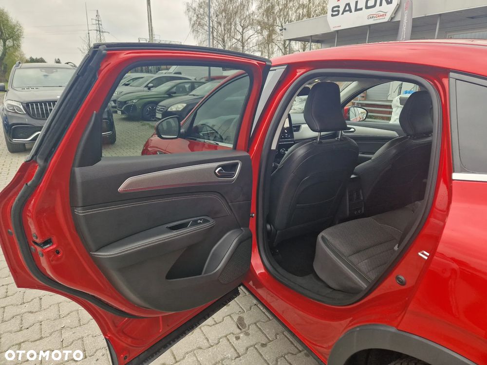 Renault Arkana 1.6 E-TECH Zen MMT - 24