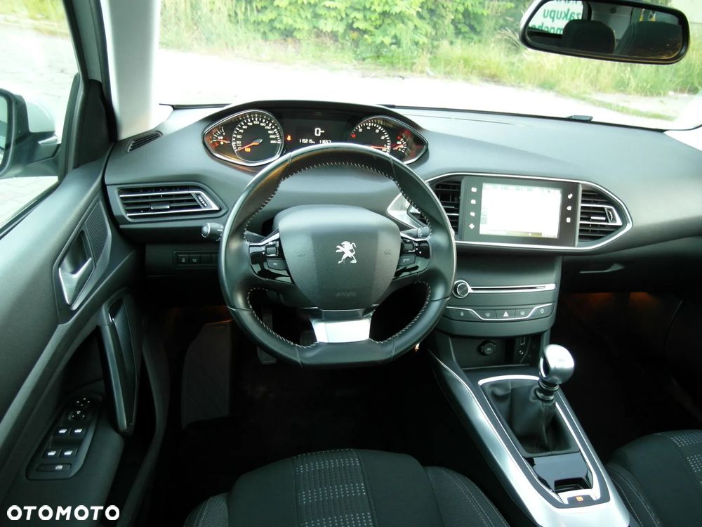 Peugeot 308 PureTech 130 Stop & Start Allure - 23