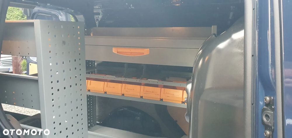 Ford Transit connect - 19