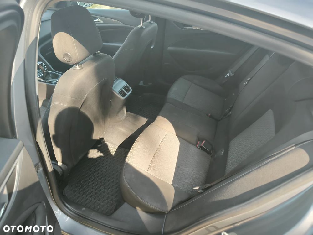 Opel Insignia 2.0 CDTI Enjoy S&S - 8