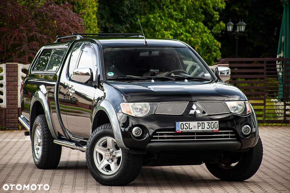 Mitsubishi L200 Pick Up 4x4 Intense Club Cab - 1
