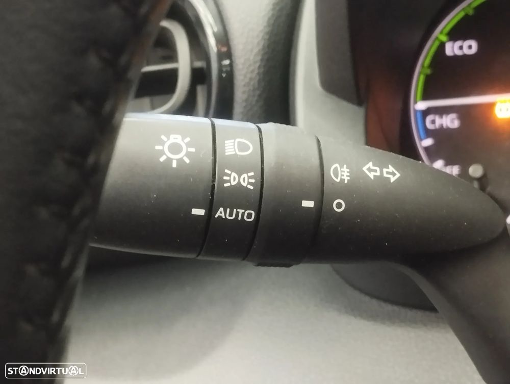 Toyota Yaris 1.5 HDF Comfort - 21