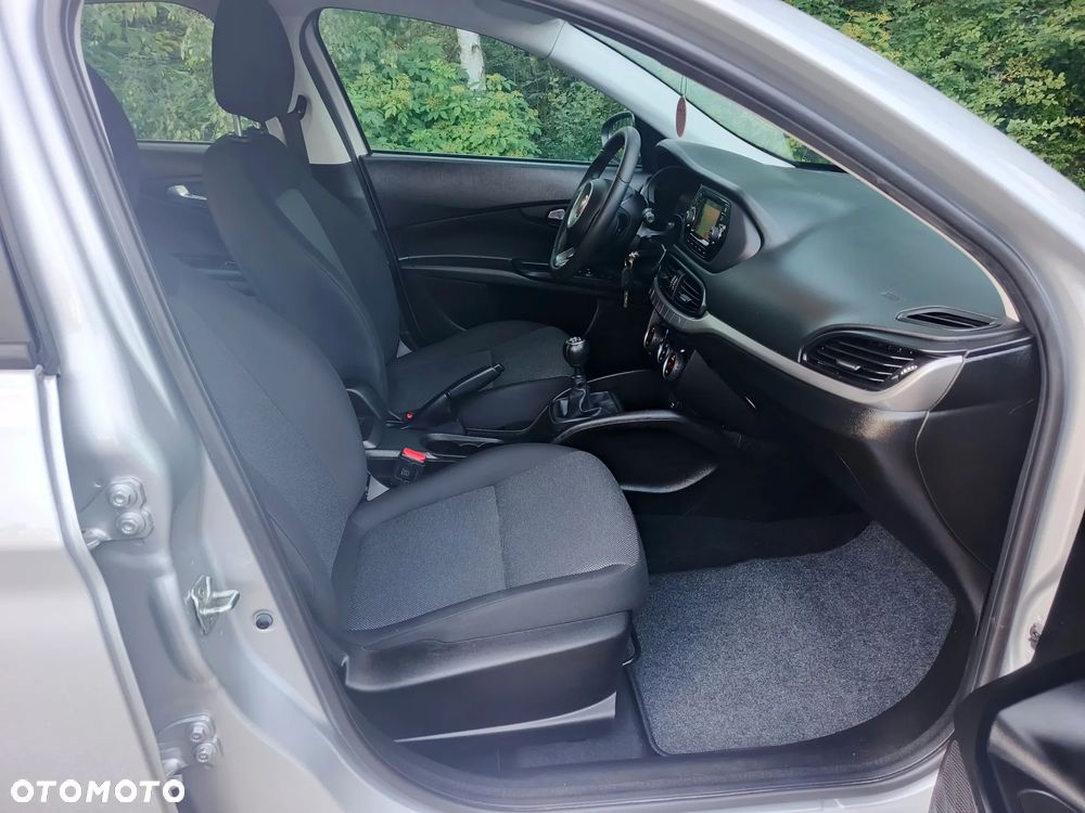 Fiat Tipo 1.4 16v Easy EU6d - 19
