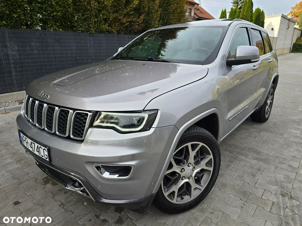 Jeep Grand Cherokee - 11