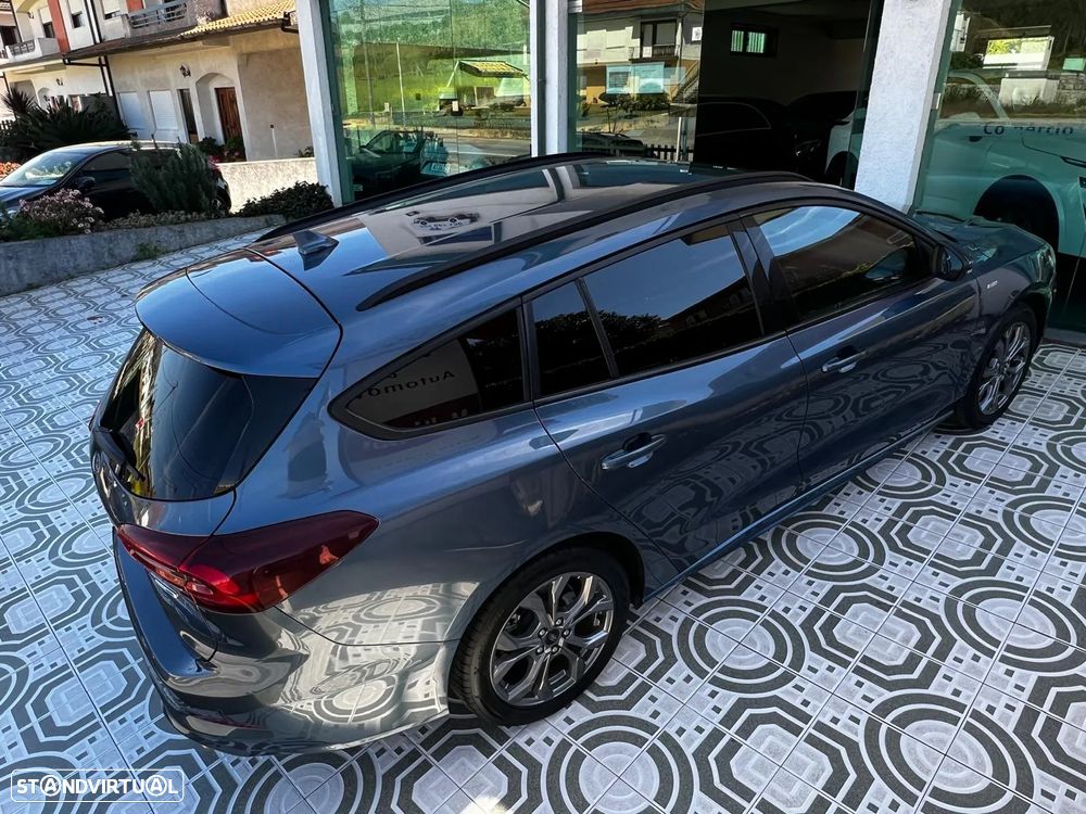 Ford Focus 1.0 EcoBoost MHEV ST-Line X - 8