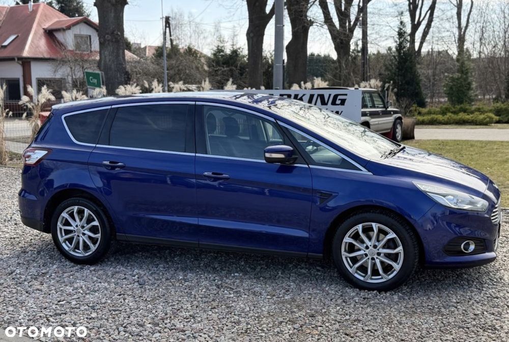 Ford S-Max - 9