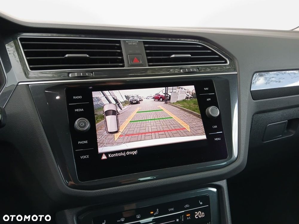 Volkswagen Tiguan 2.0 TSI 4Mot Elegance DSG - 17