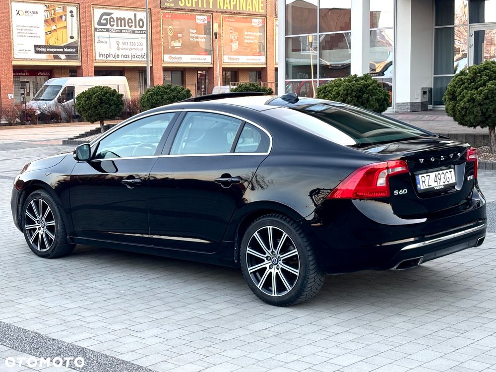 Volvo S60 - 6