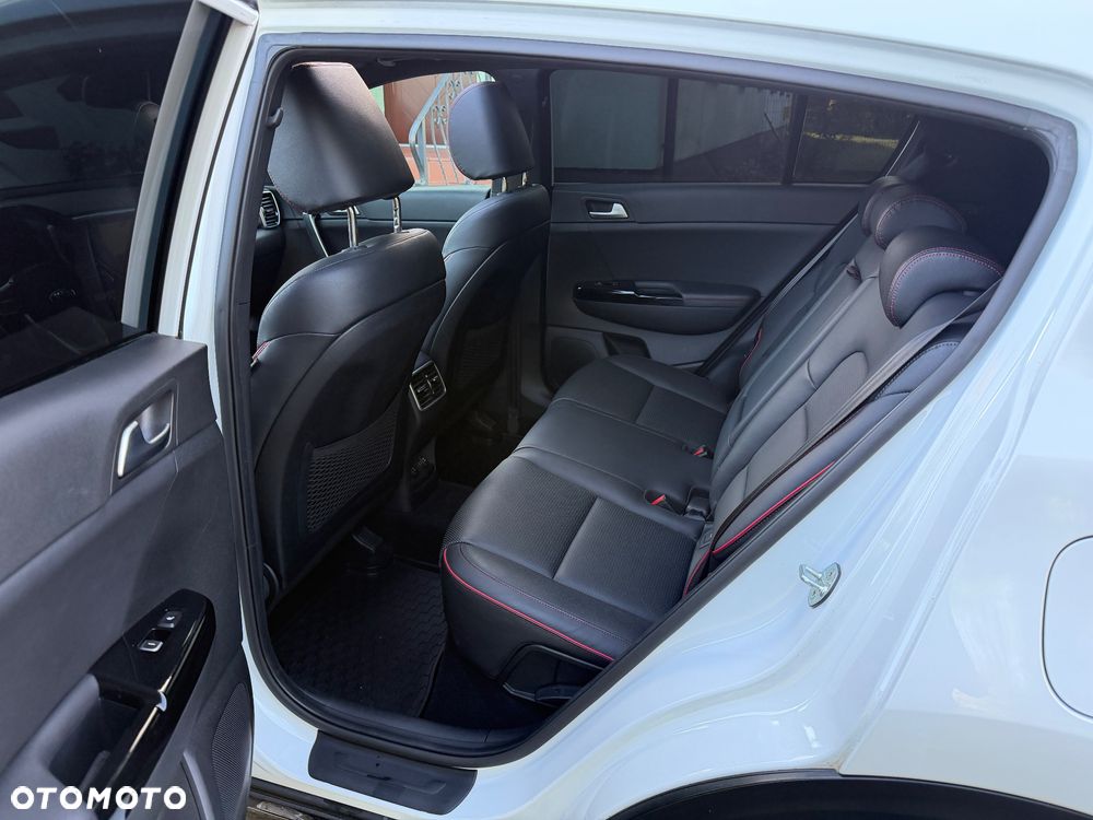 Kia Sportage 1.6 T-GDI GT Line 2WD - 24