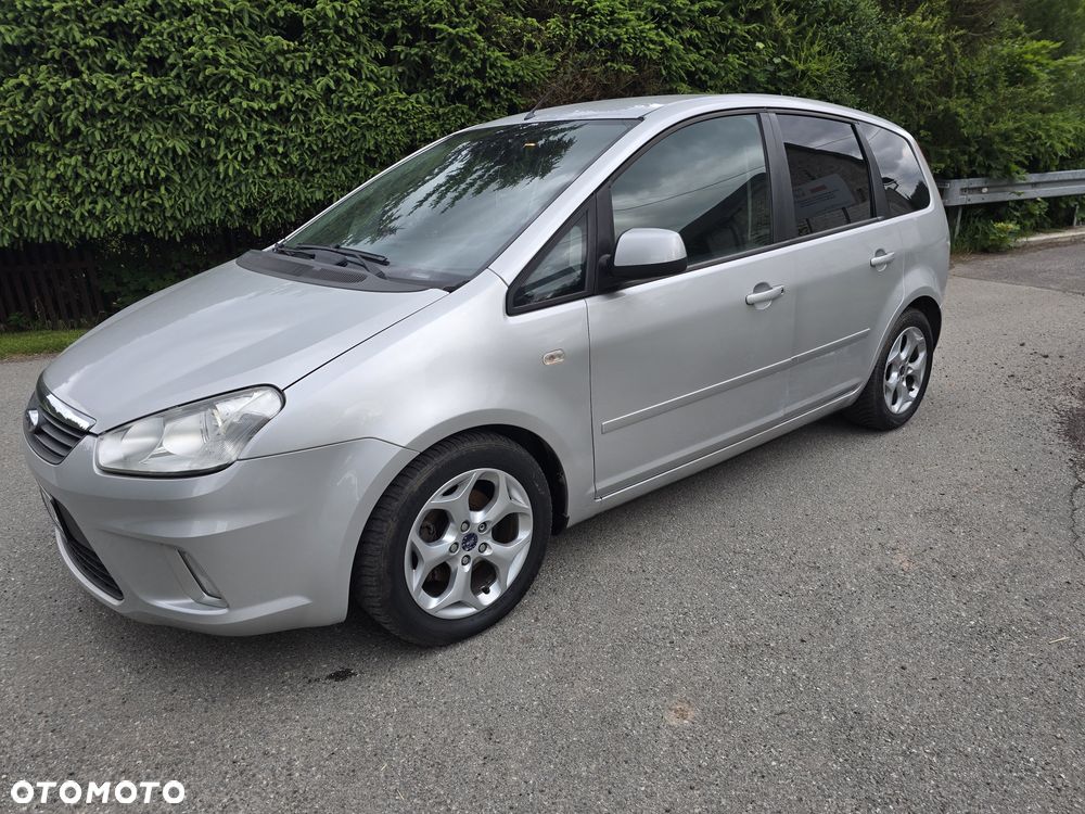 Ford C-MAX - 1